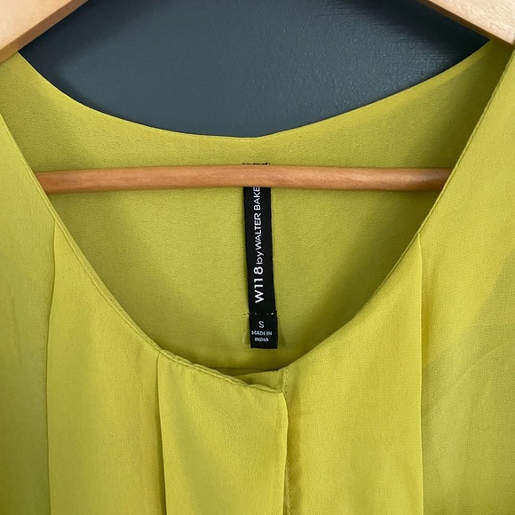 New! W118 by walker baker chartreuse blouse size S - Picture 5 of 8